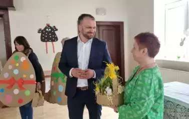 Wielkanocny zajączek w gminnych szkołach 15