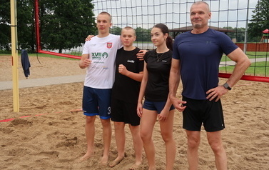 Pożarki najlepsze w gminnym turnieju piłki siatkowej plażowej! 7