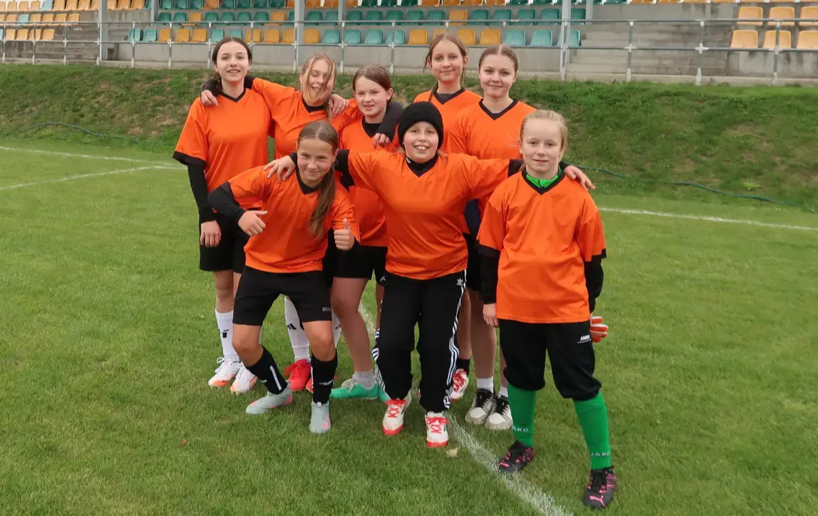 Drużyna dziewcząt z Kruszewca