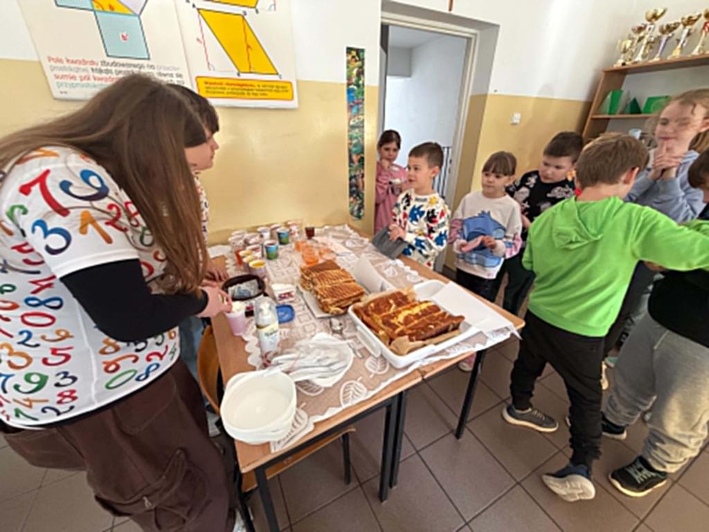Dziecięca  przedsiębiorczość w&nbsp;praktyce